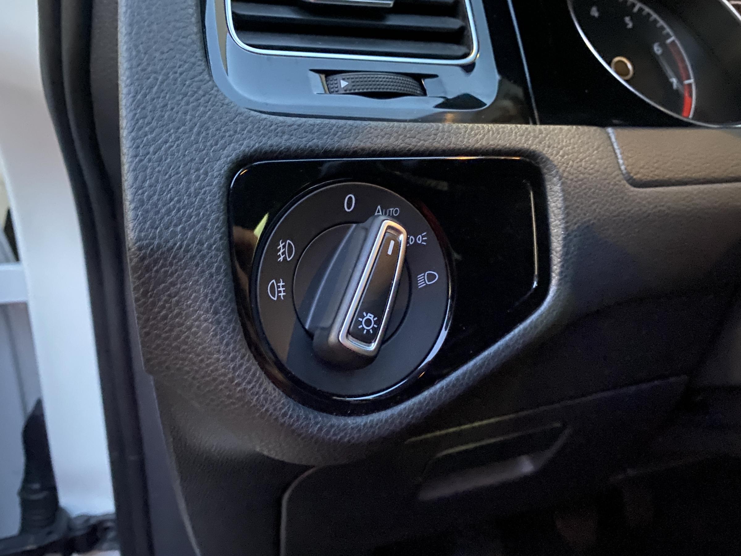 Volkswagen Golf, 2014 - pohled č. 15