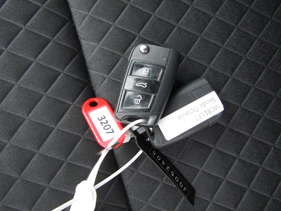 Škoda Octavia III 2.0 TDi Drive