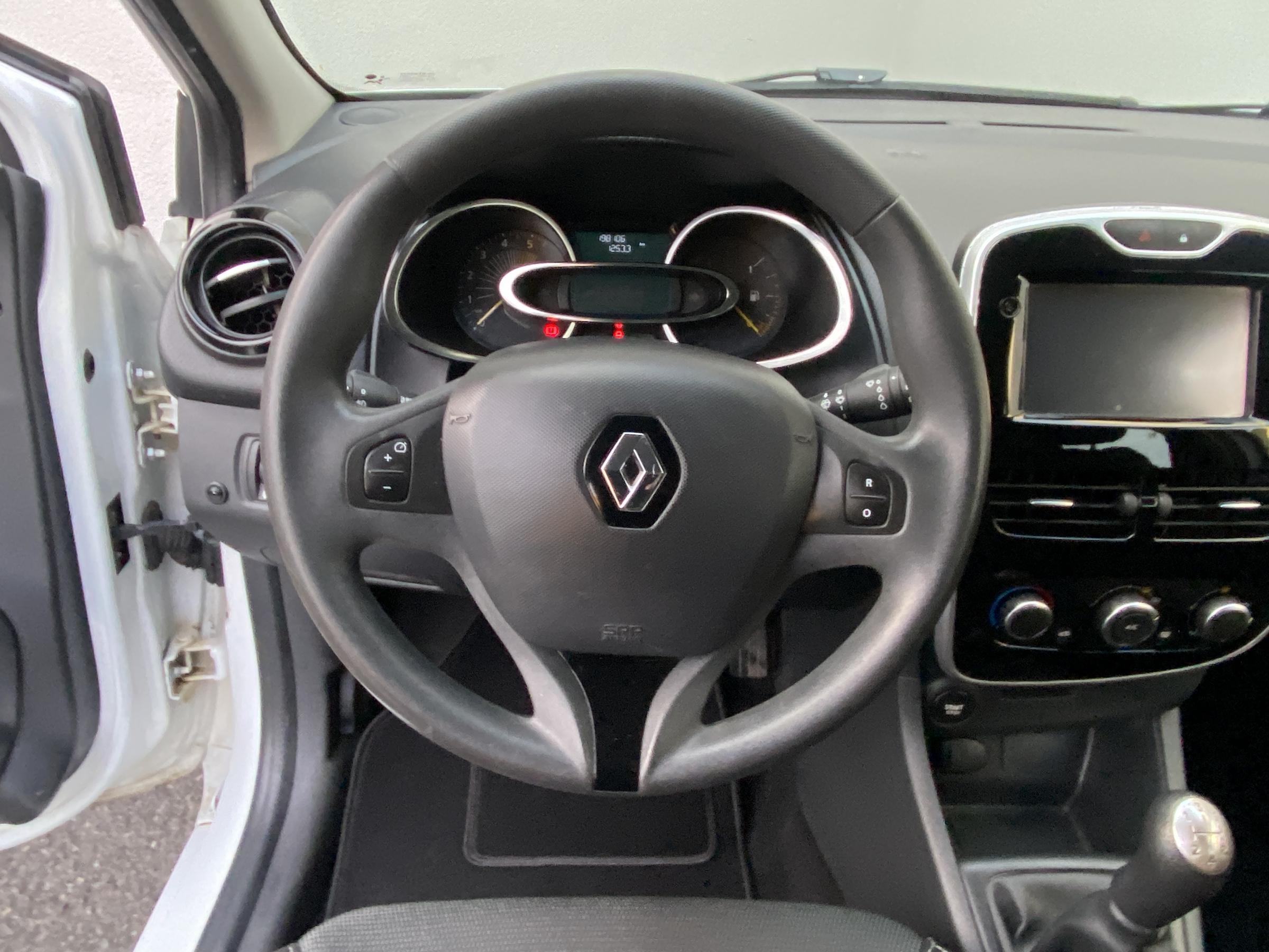 Renault Clio, 2015 - pohled č. 11