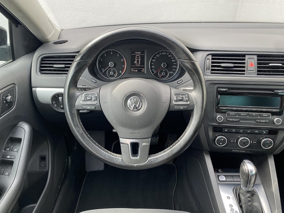 Volkswagen Jetta 1.4 TSi Life