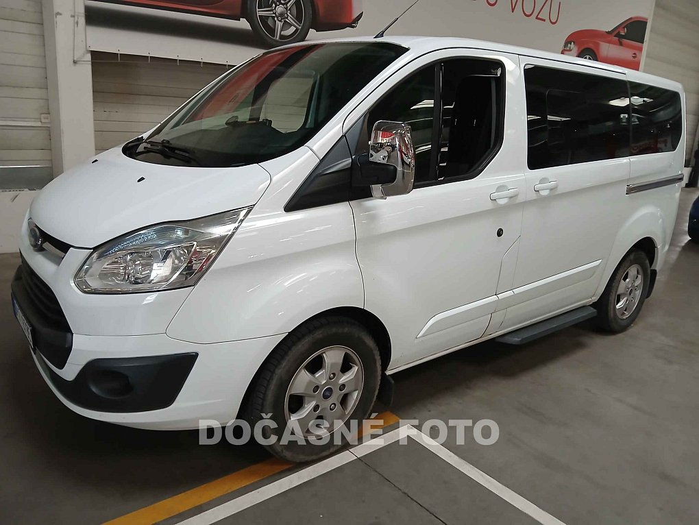 Ford Tourneo Custom 2.2 