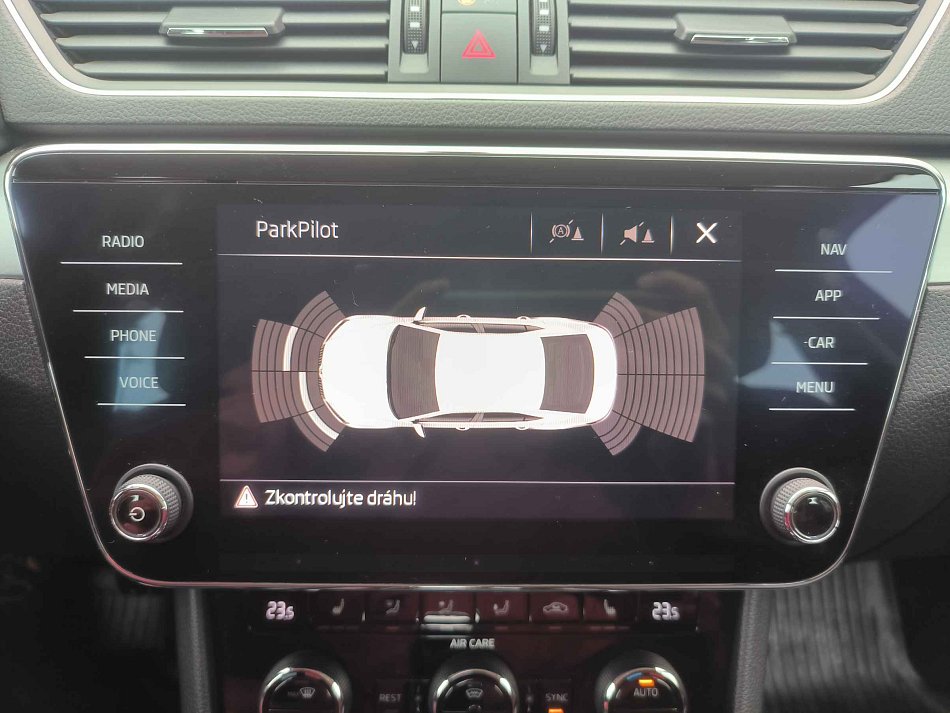 Škoda Superb III 2.0 TDi Ambition
