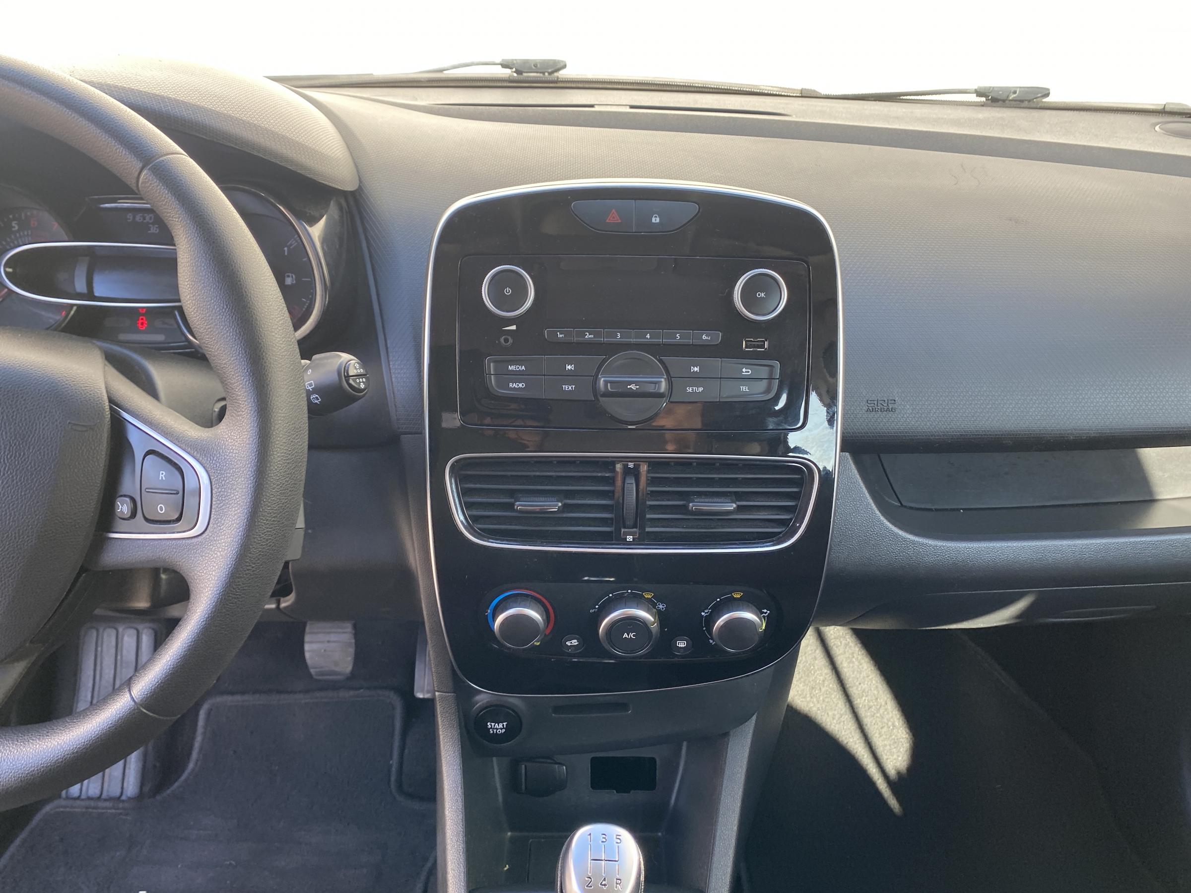 Renault Clio, 2017 - pohled č. 11