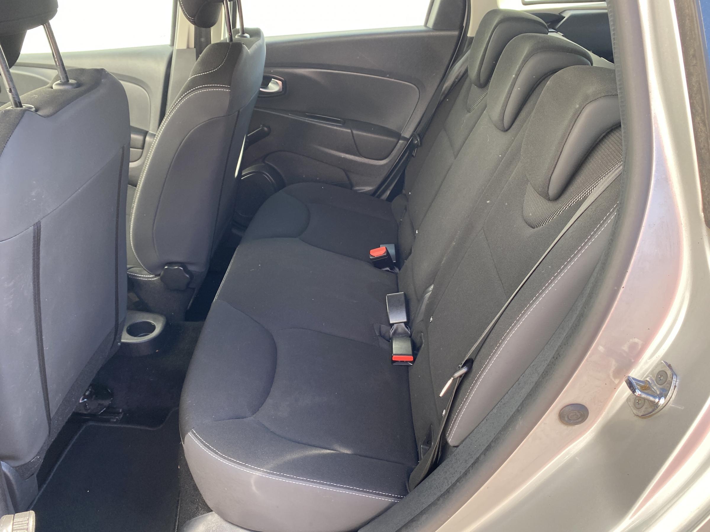 Renault Clio, 2017 - pohled č. 13