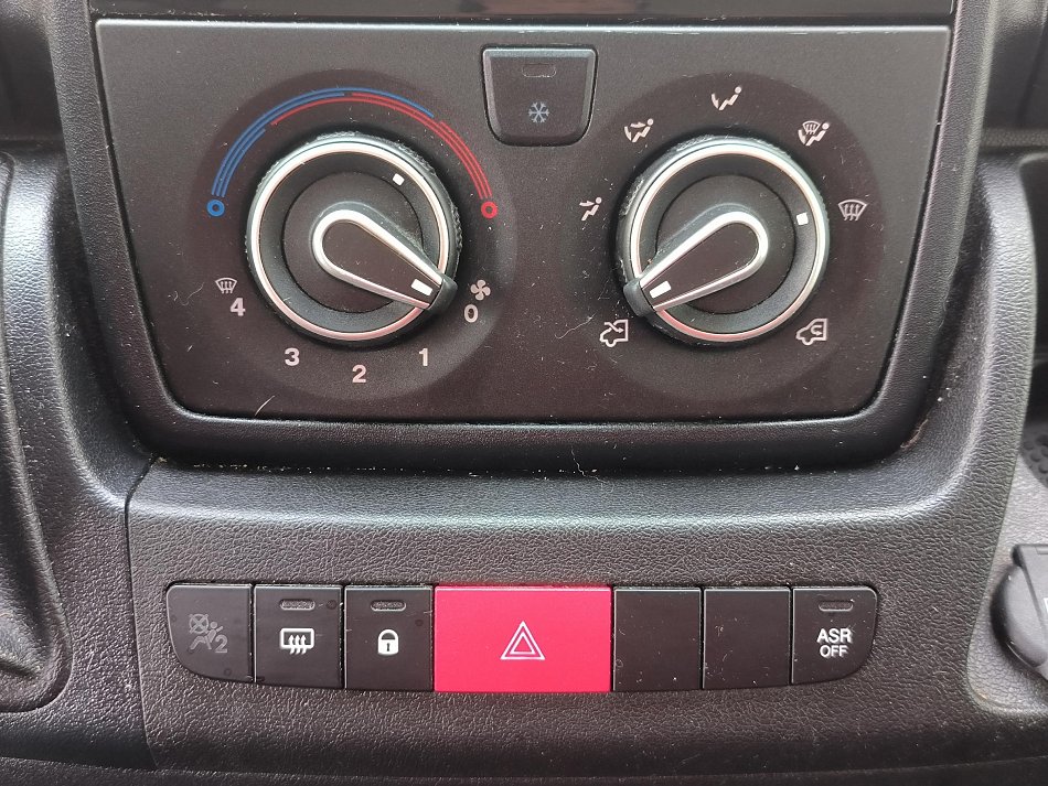 Peugeot Boxer 2.2HDi  L3H2 SORTIMO