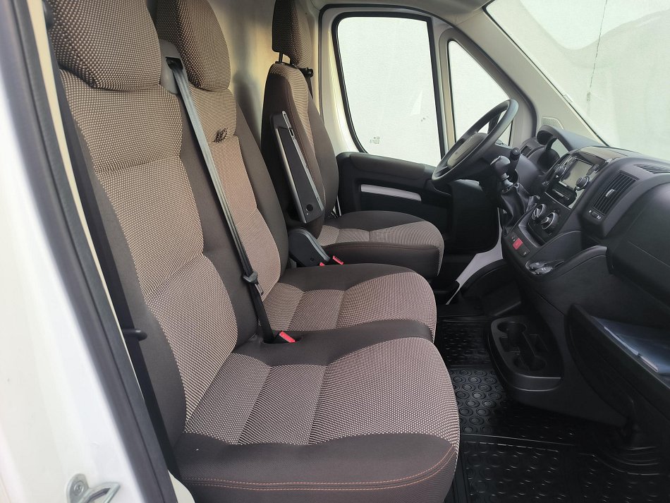 Peugeot Boxer 2.2HDi  L3H2 SORTIMO