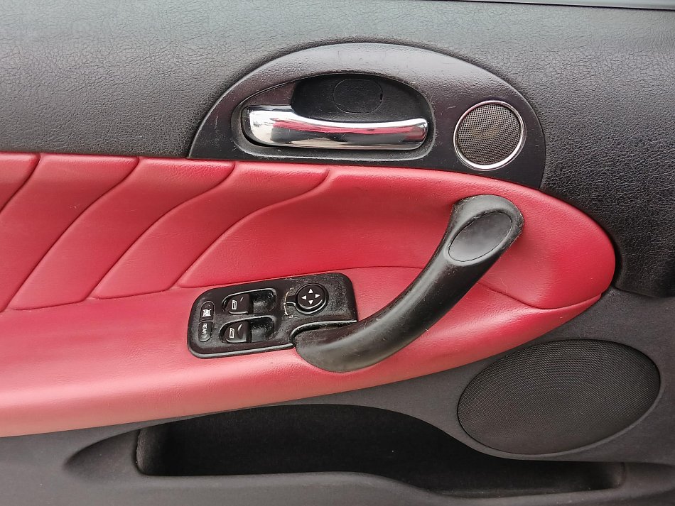 Alfa Romeo 147 1.9 JTD Distinctive