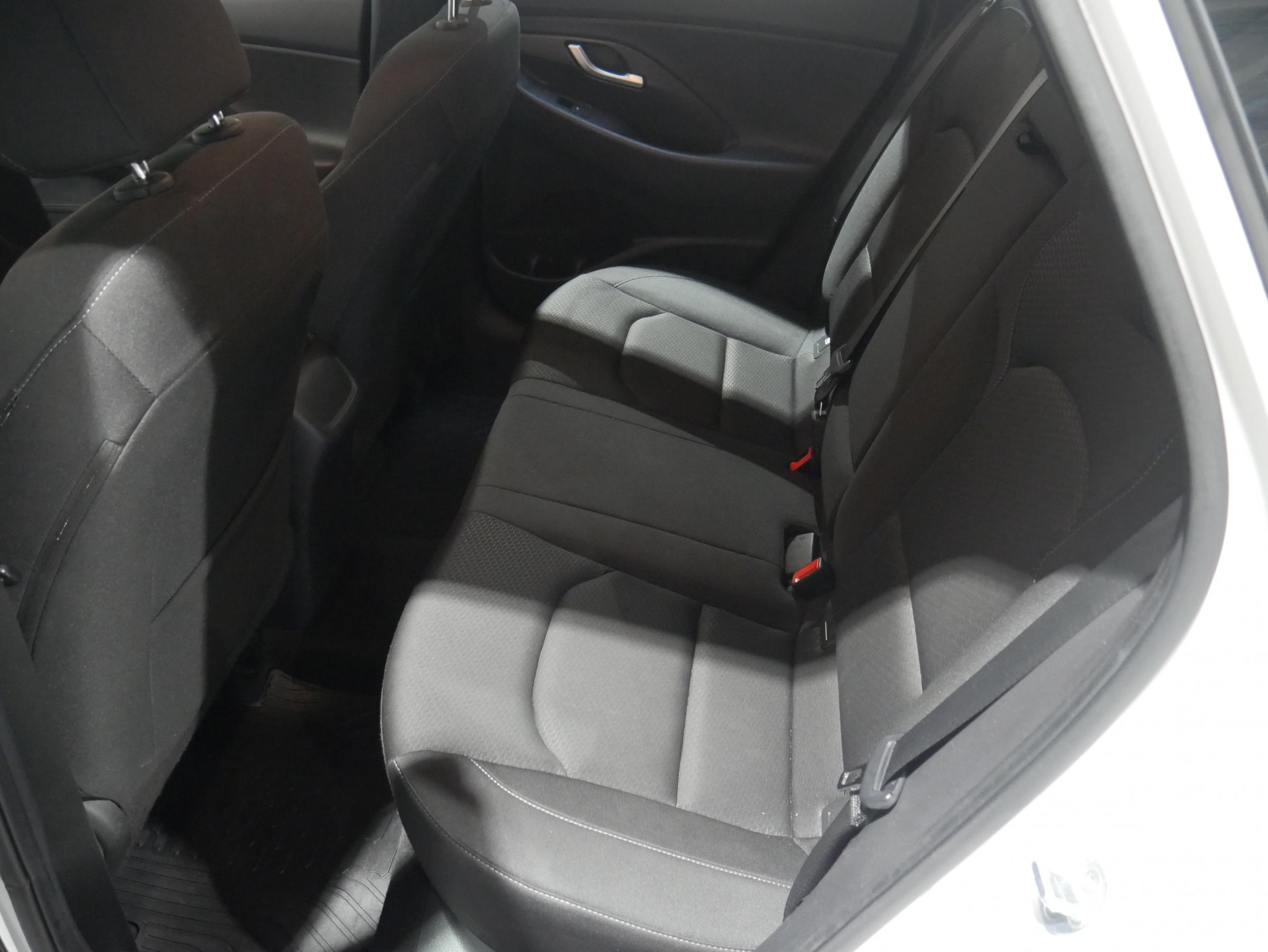 Hyundai i30, 2017 - pohled č. 10