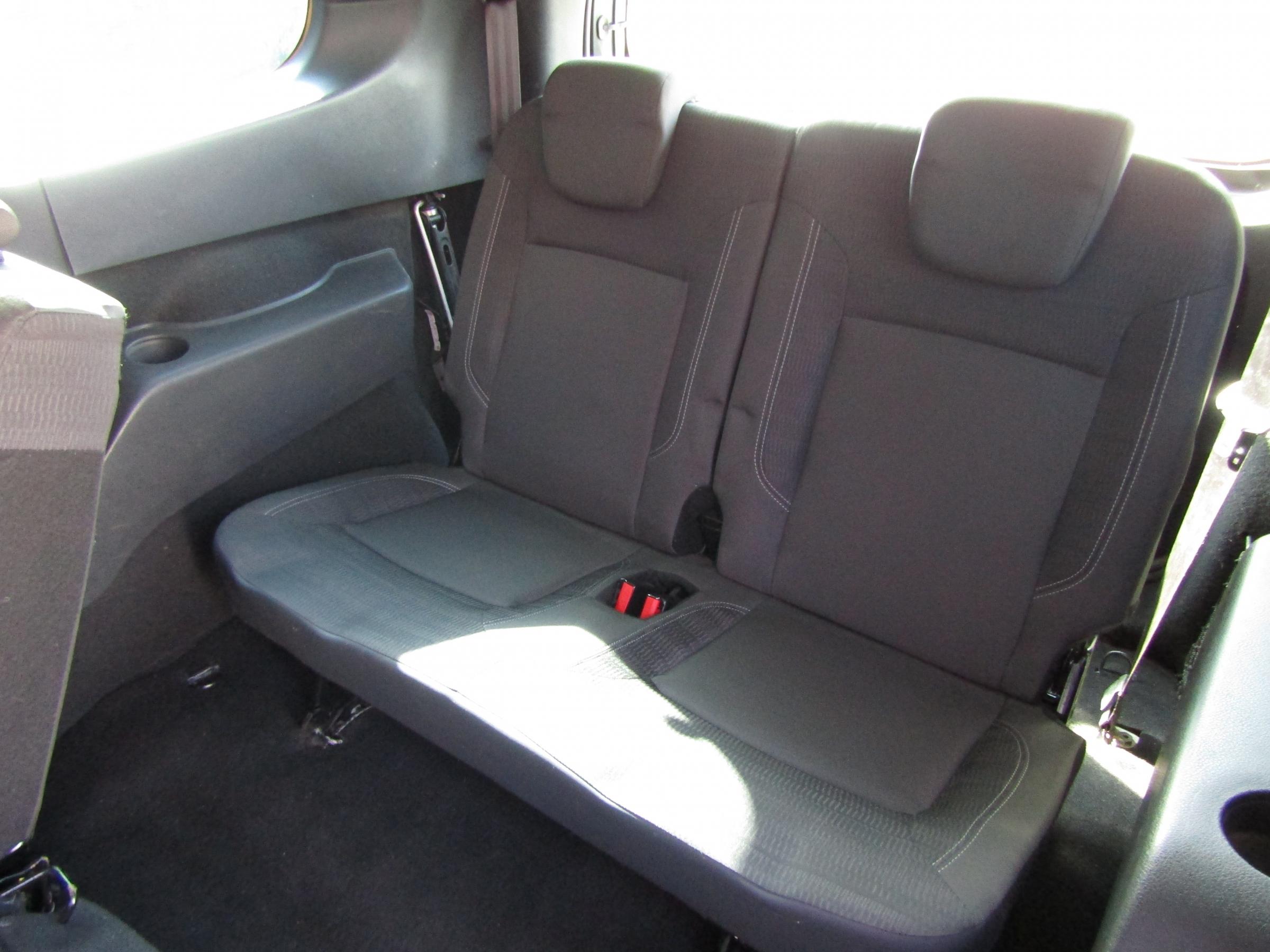 Dacia Lodgy, 2013 - pohled č. 11