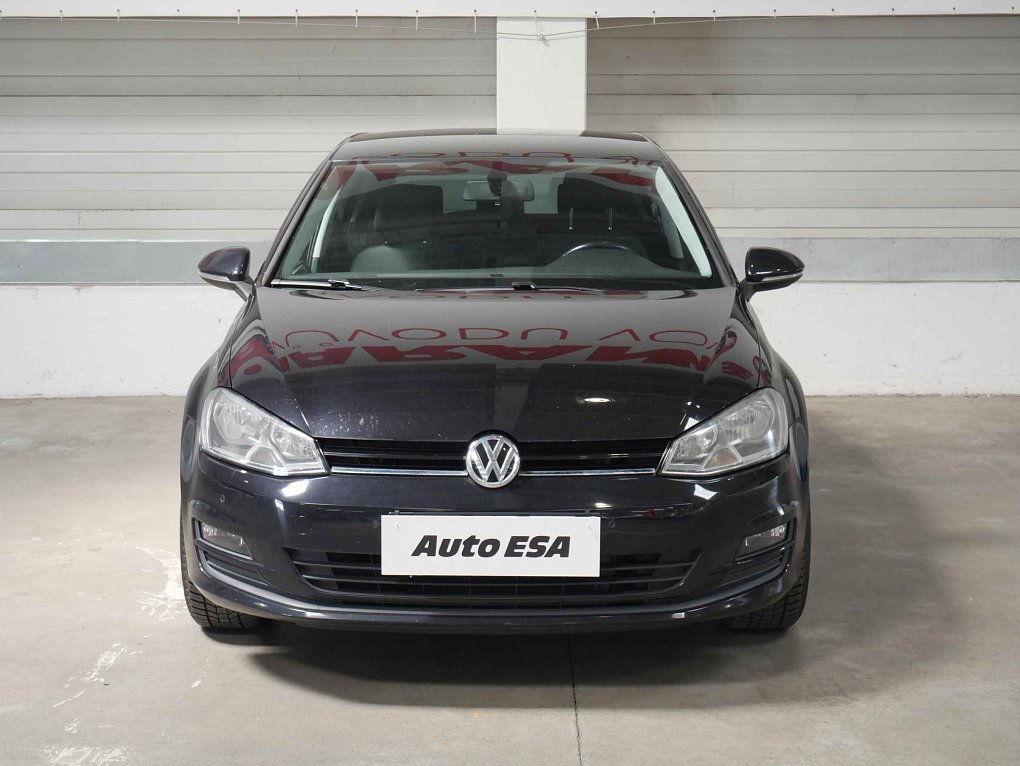 Volkswagen Golf 2.0 TDi 