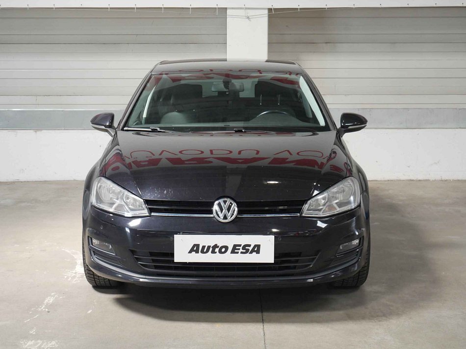 Volkswagen Golf 2.0 TDi 