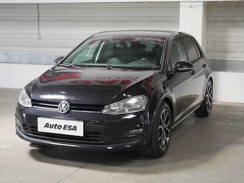 Volkswagen Golf 2.0 TDi 