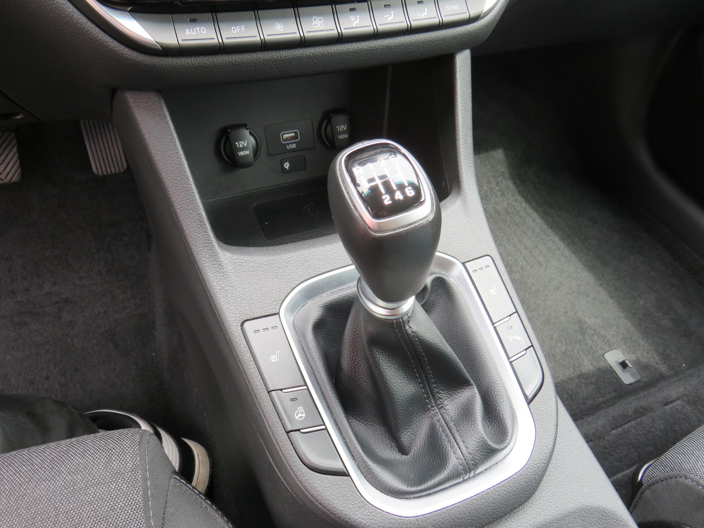 Hyundai i30, 2022 - pohled č. 14