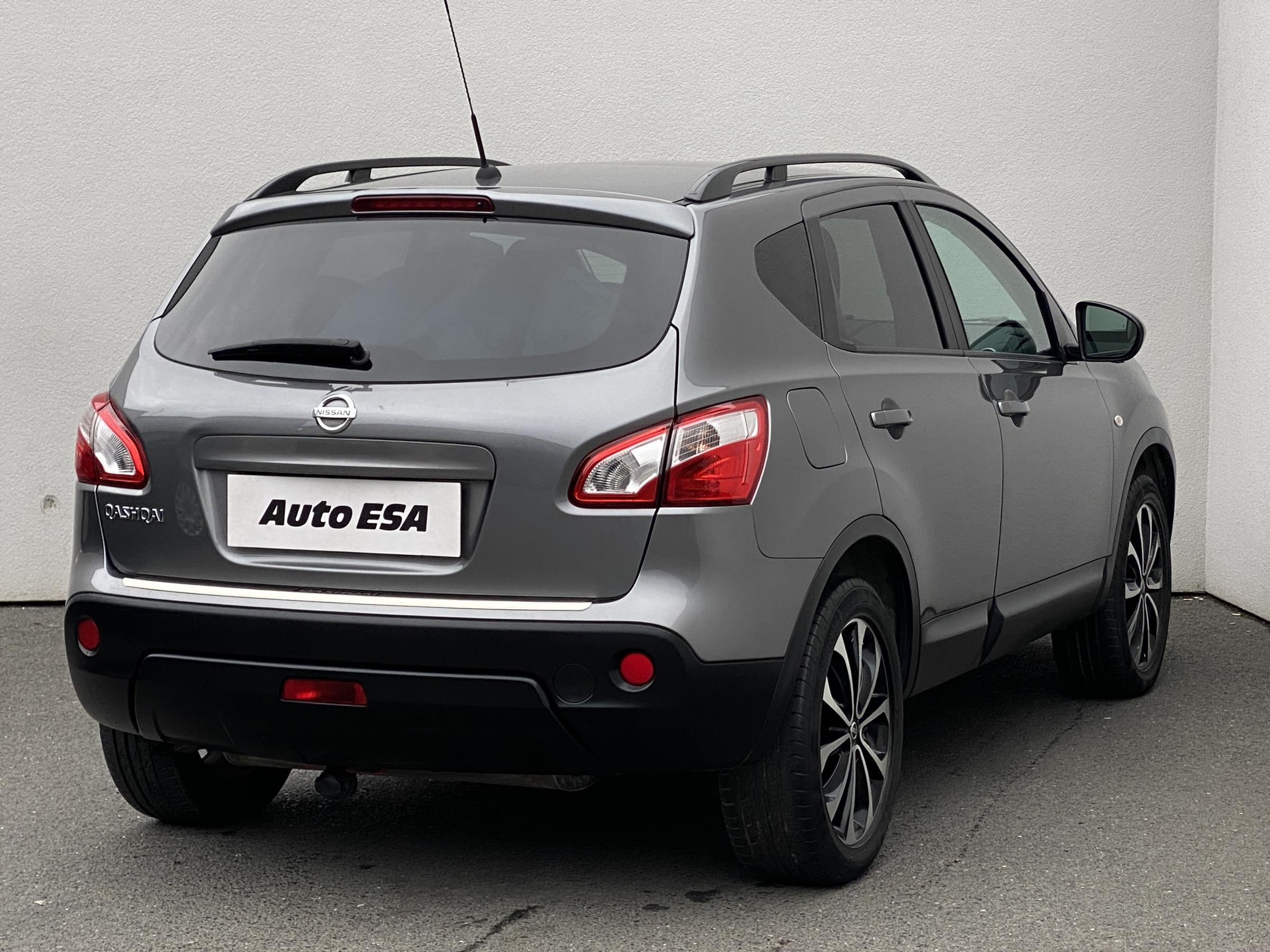 Nissan Qashqai, 2013 - pohled č. 4