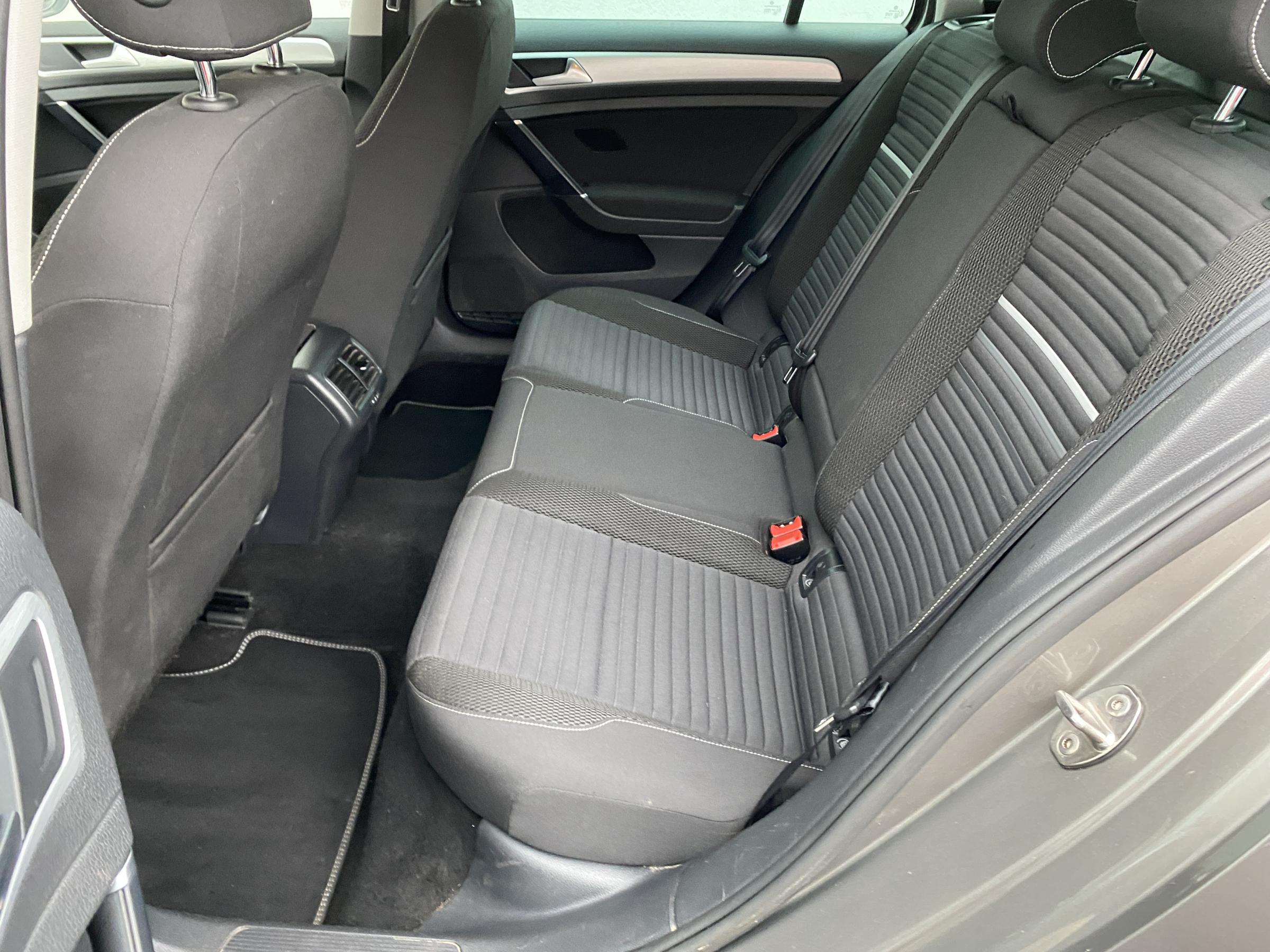 Volkswagen Golf, 2014 - pohled č. 10