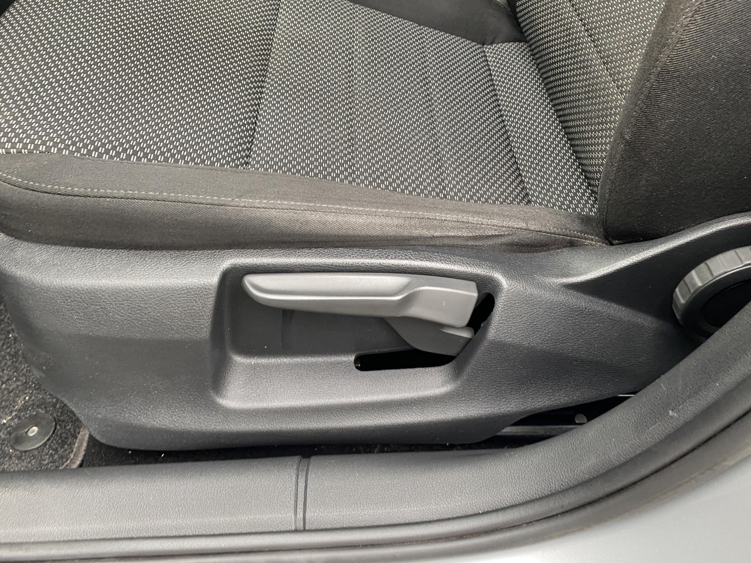 Škoda Octavia III, 2013 - pohled č. 14