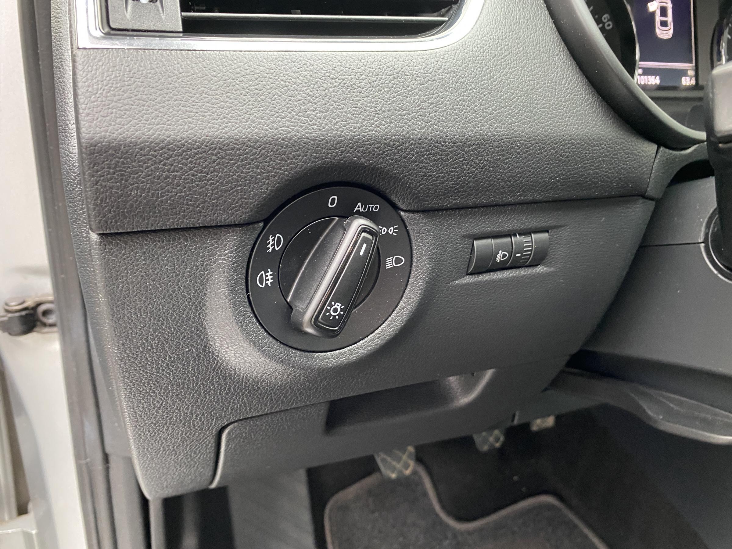 Škoda Octavia III, 2013 - pohled č. 15