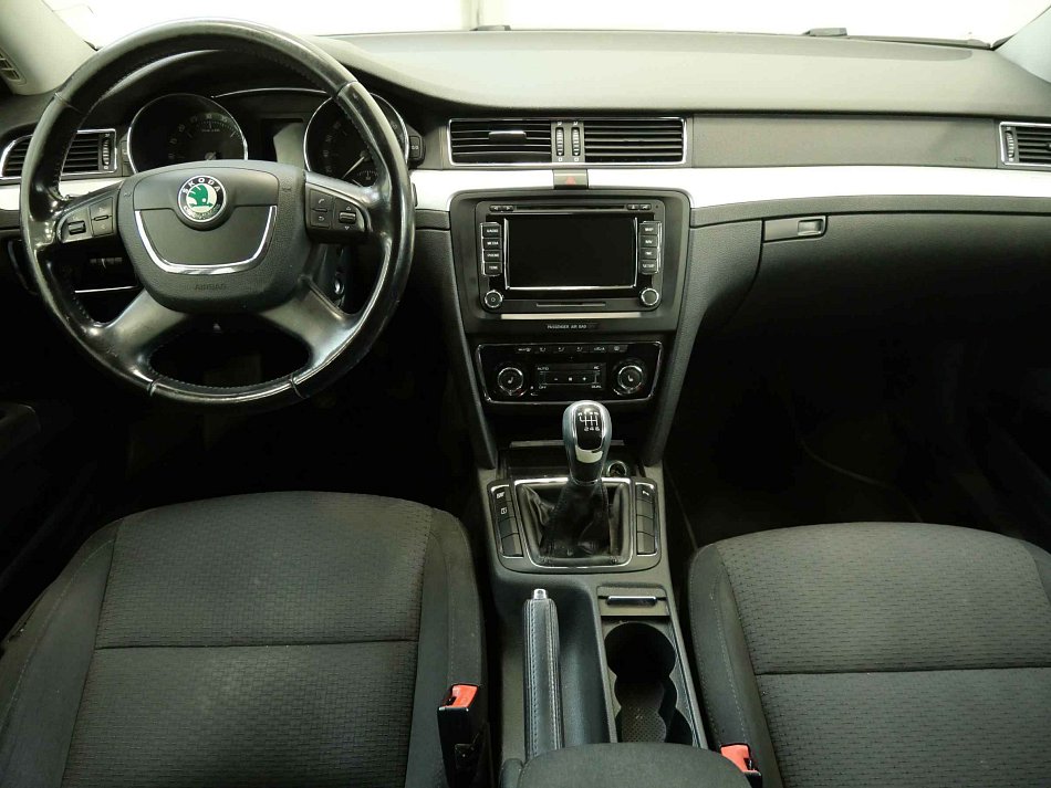 Škoda Superb II 2.0 TDi 