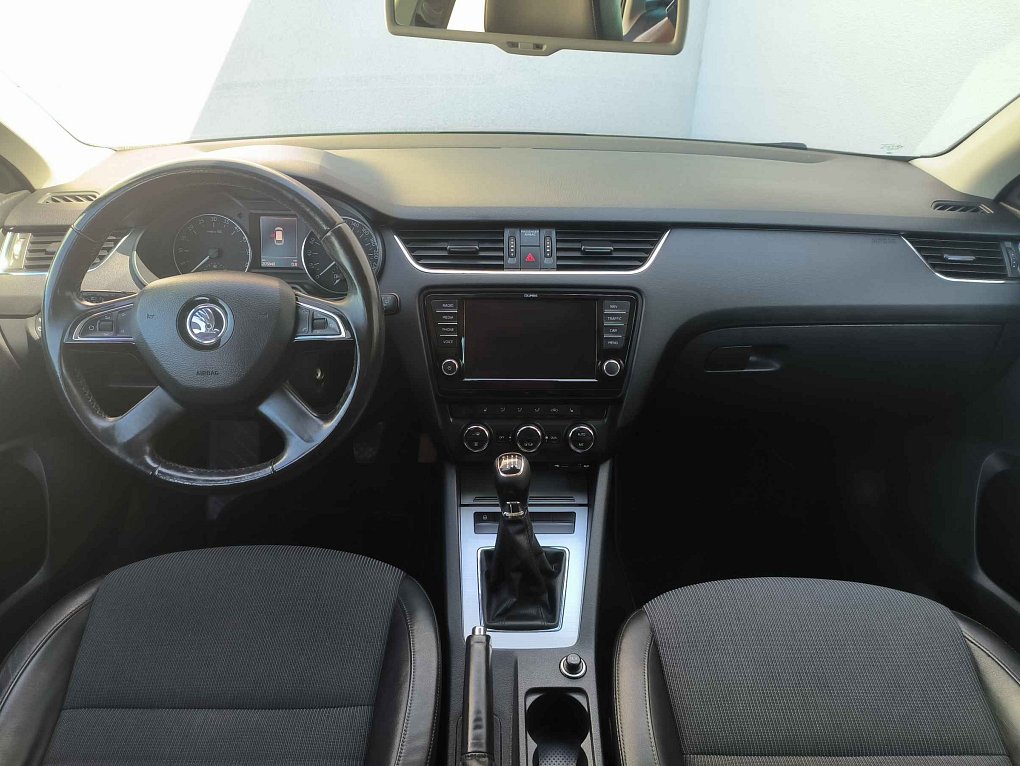 Škoda Octavia III 2.0TDI Elegance