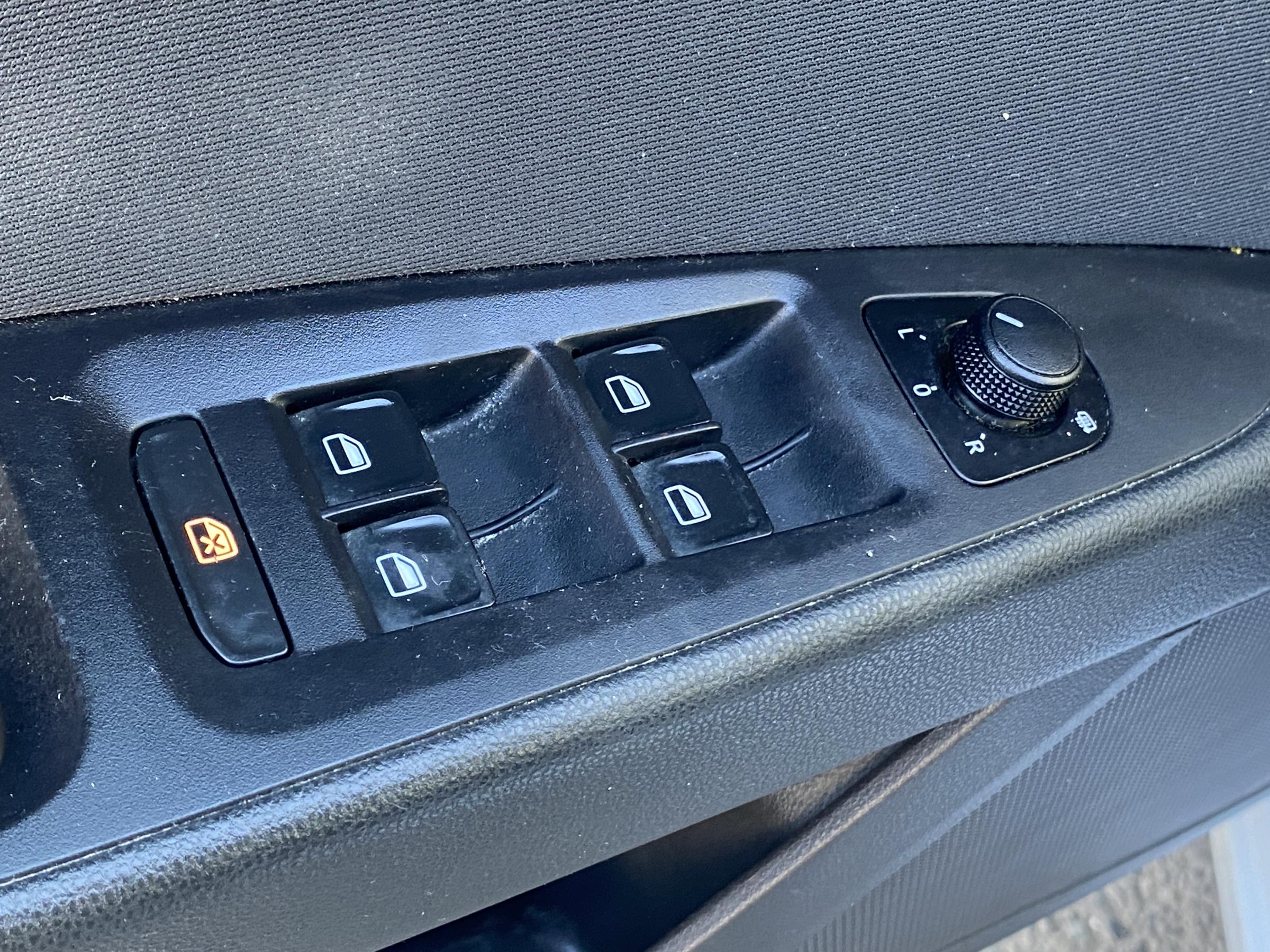 Seat Leon, 2013 - pohled č. 13