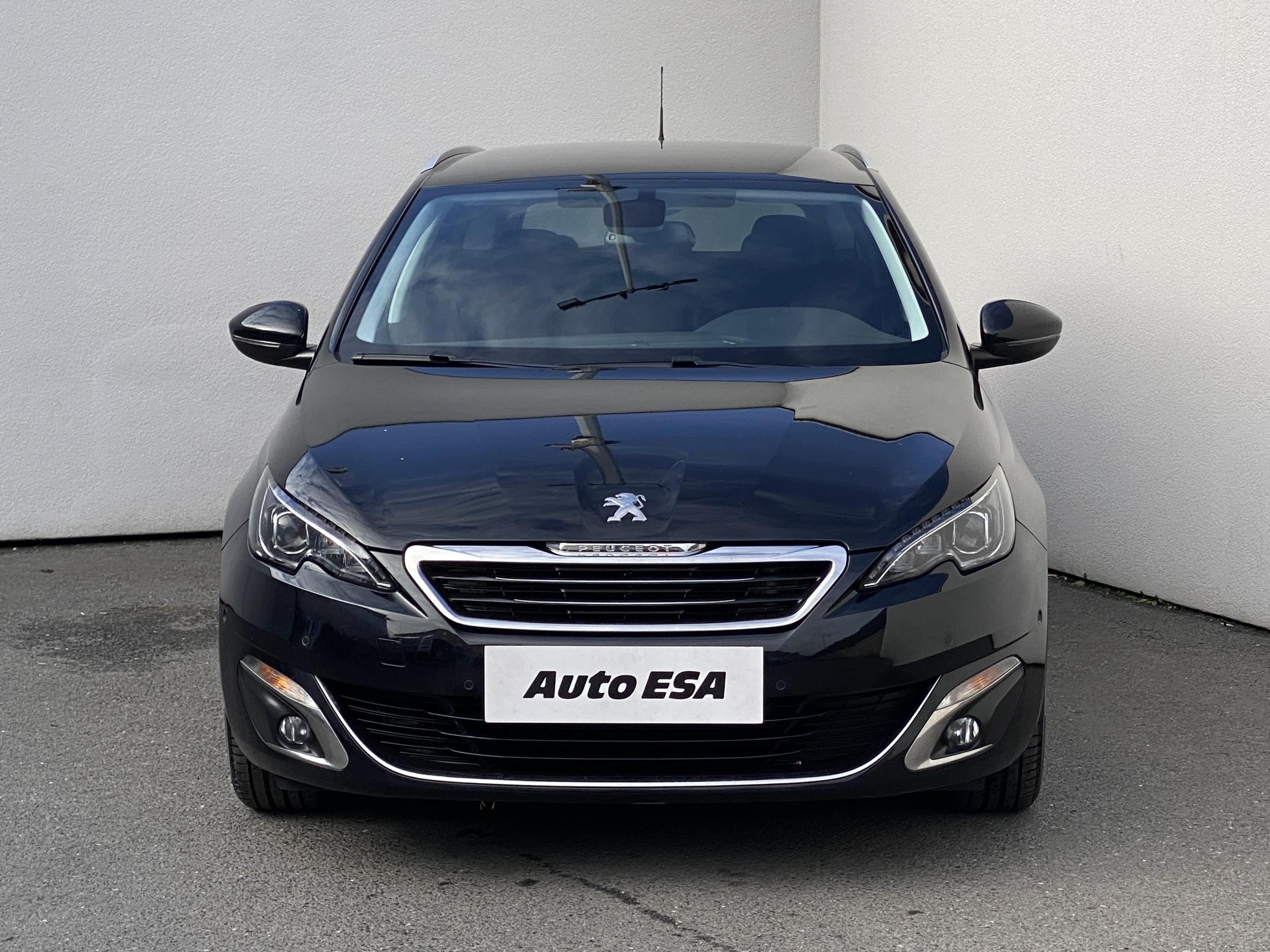 Peugeot 308, 2015 - pohled č. 2