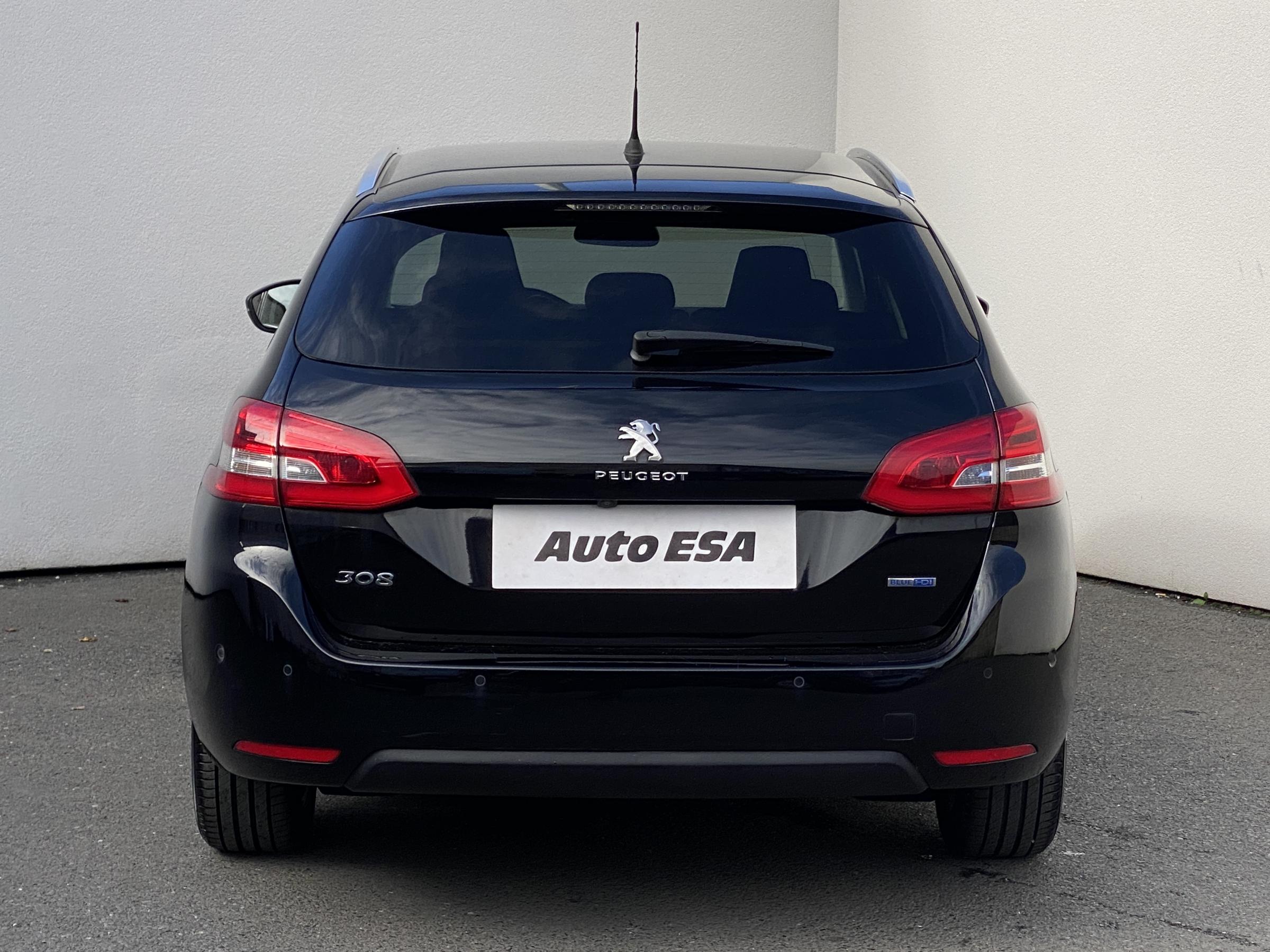 Peugeot 308, 2015 - pohled č. 5