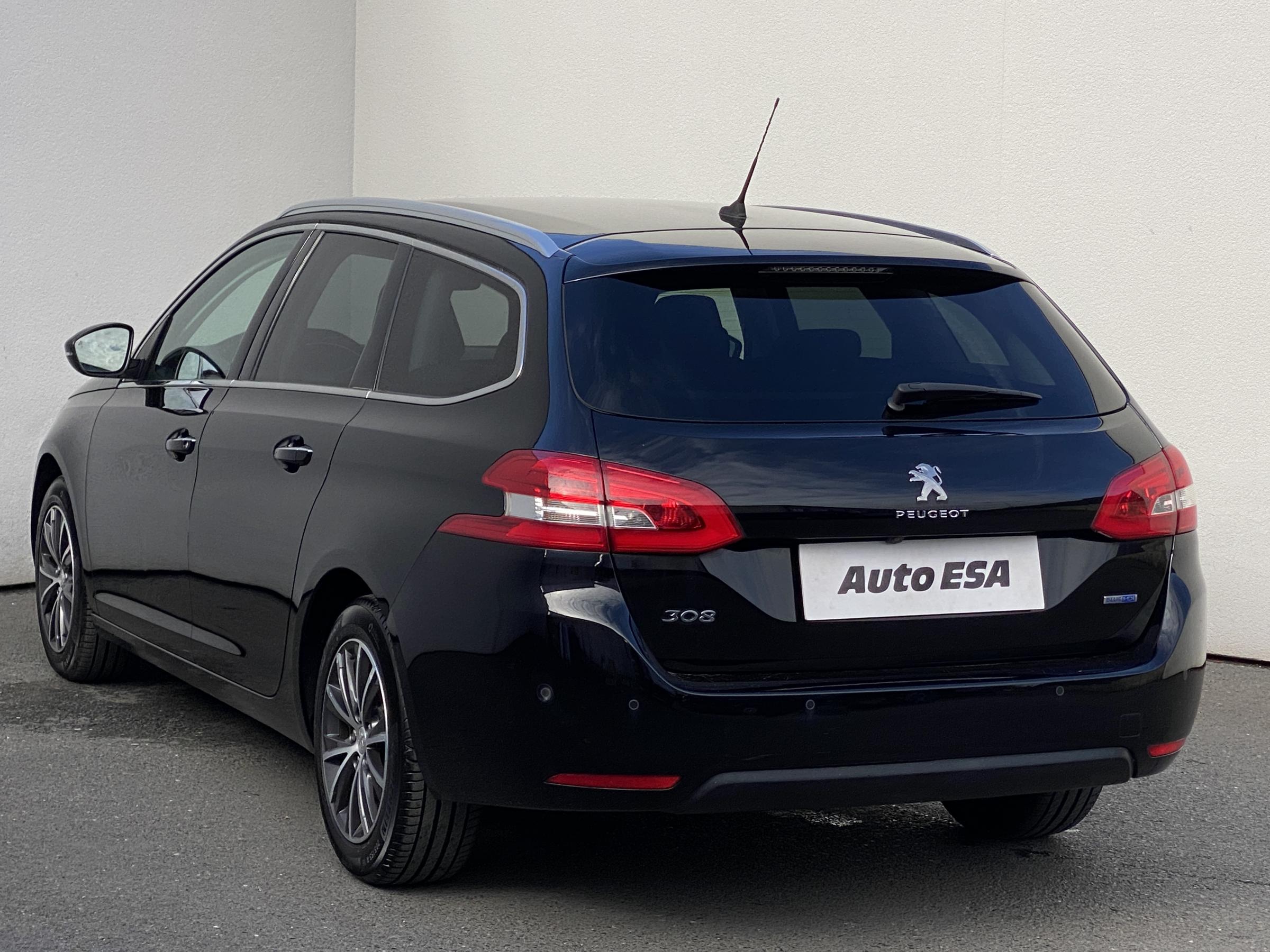 Peugeot 308, 2015 - pohled č. 6