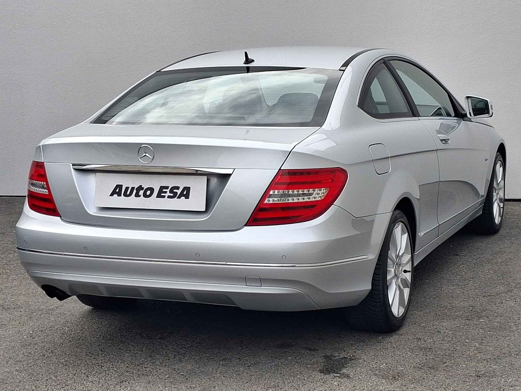 Mercedes-Benz Třída C 1.8  C180