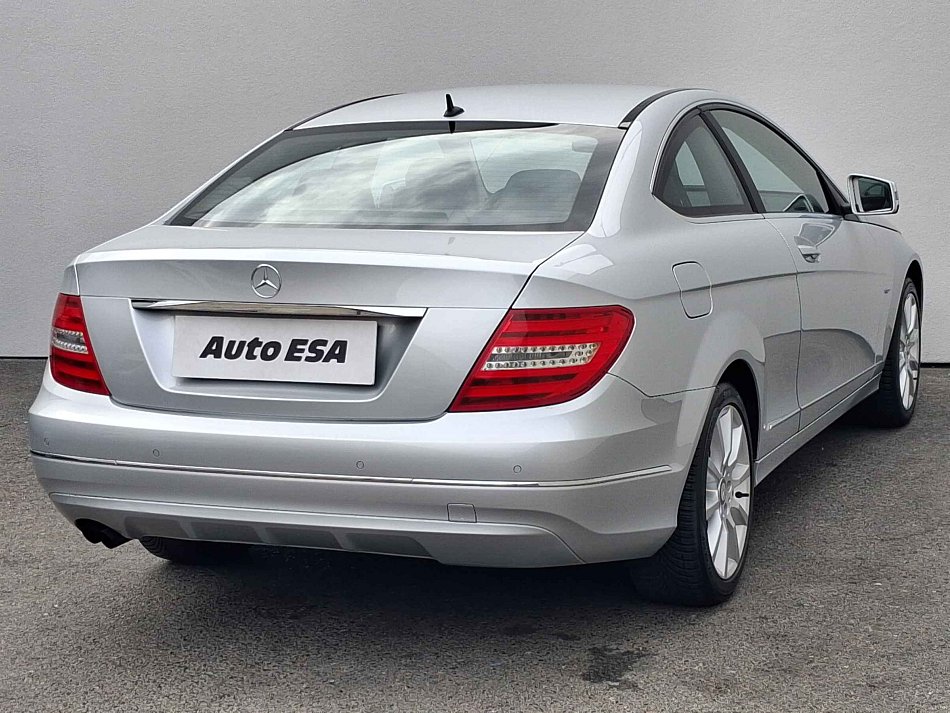 Mercedes-Benz Třída C 1.8  C180