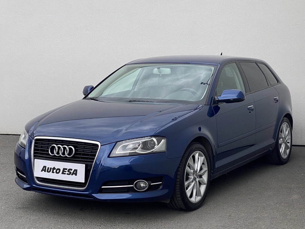 Audi A3 1.6i 