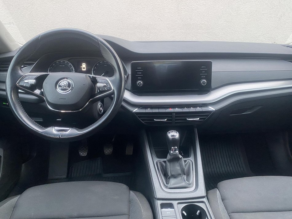 Škoda Octavia IV 2.0 TDi Active