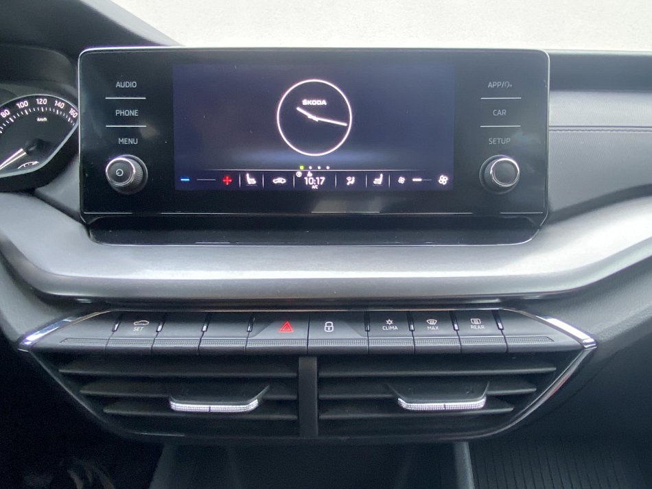 Škoda Octavia IV 2.0 TDi Active