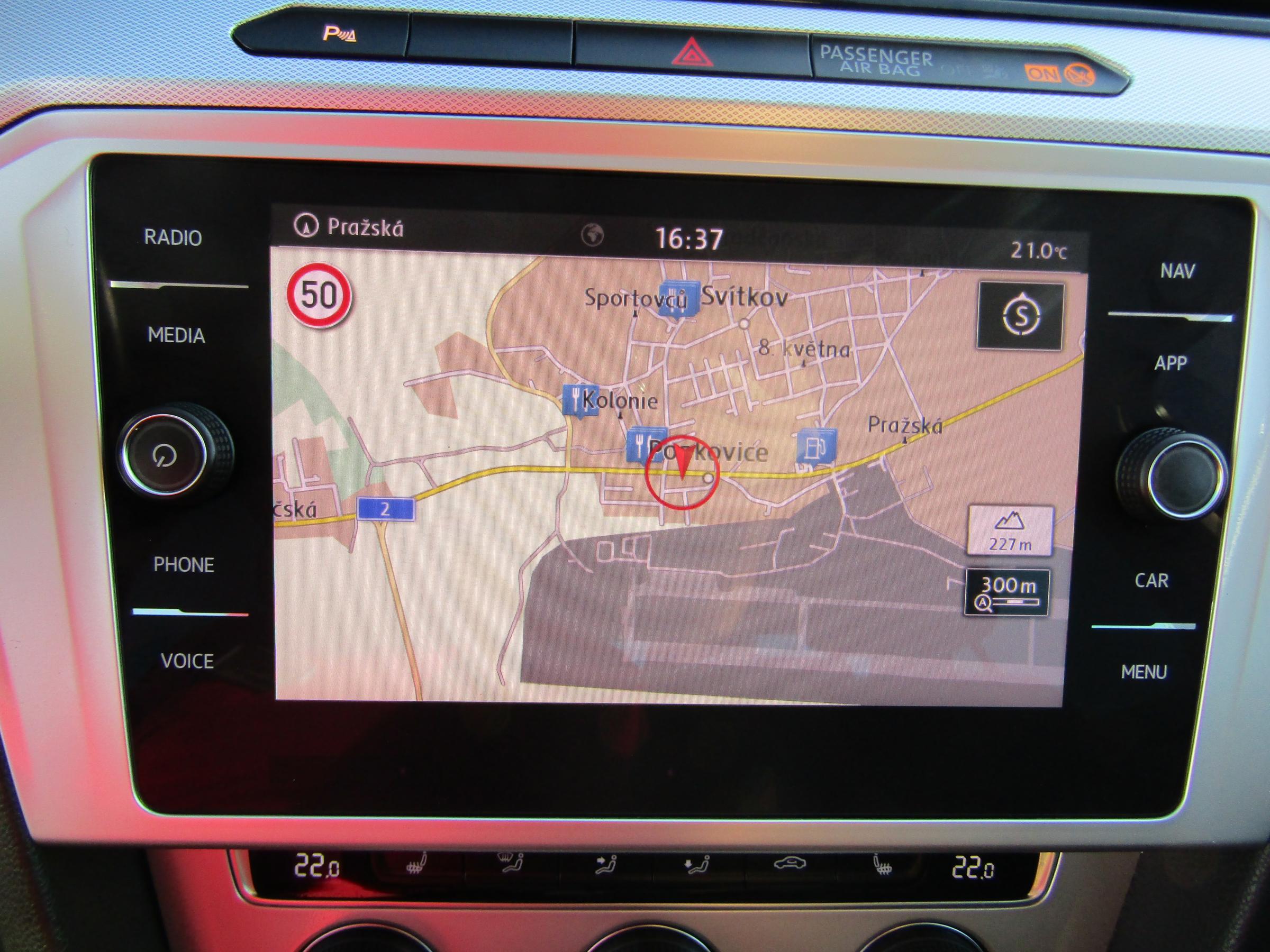 Volkswagen Passat, 2019 - pohled č. 15