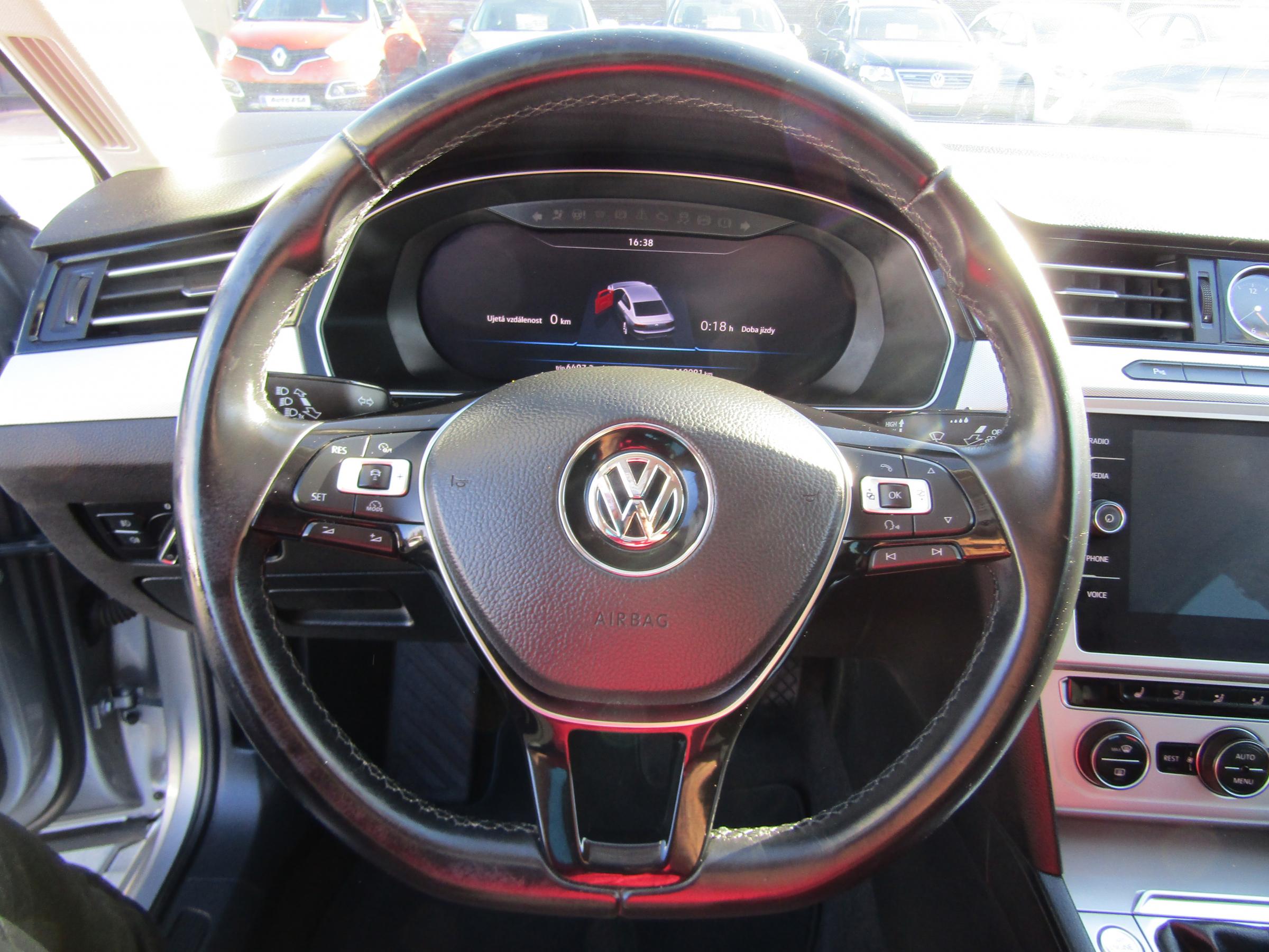 Volkswagen Passat, 2019 - pohled č. 20