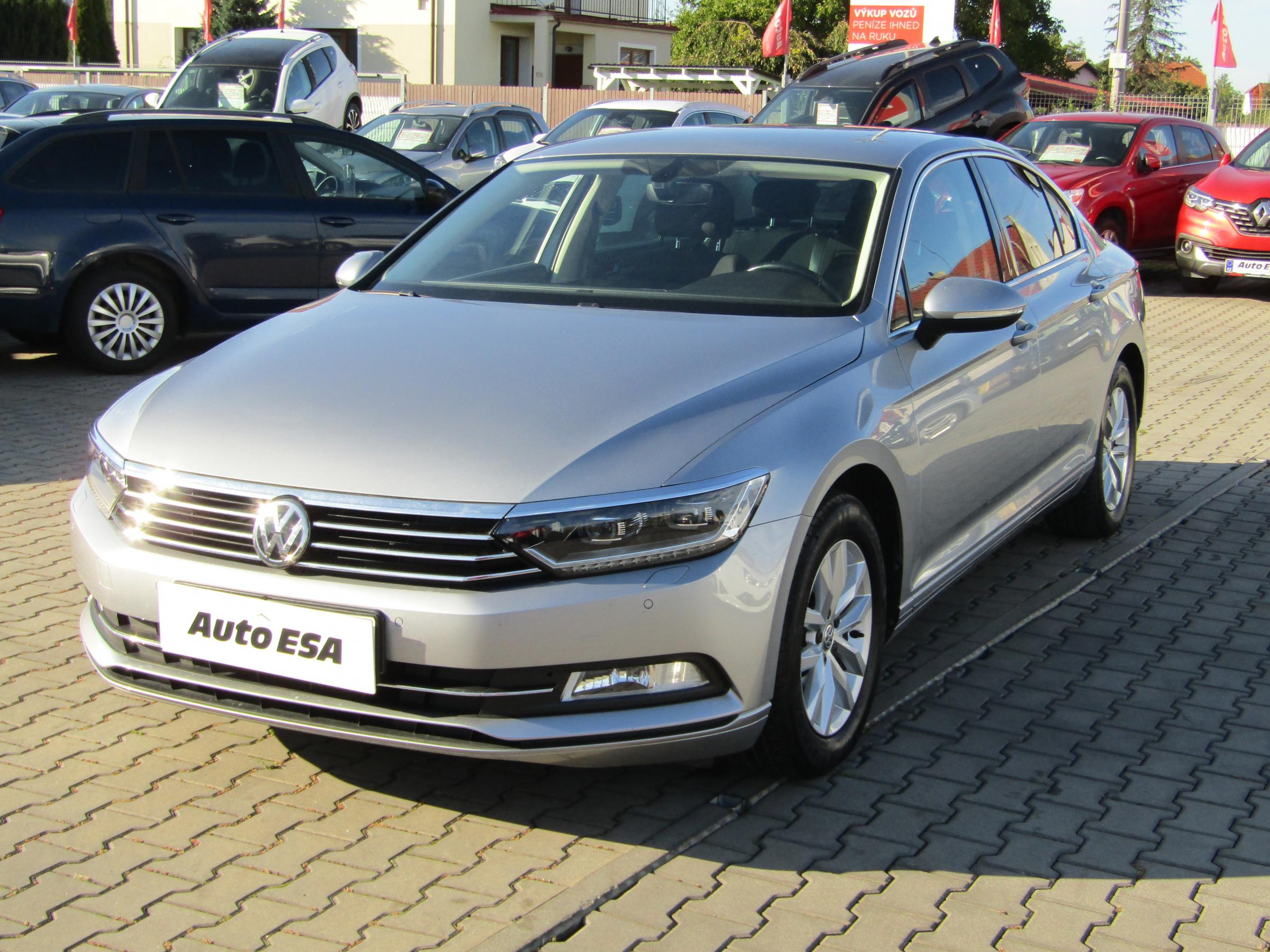 Volkswagen Passat, 2019 - pohled č. 3