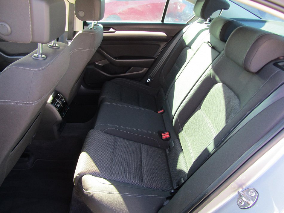 Volkswagen Passat 1.6 TDi Comfortline