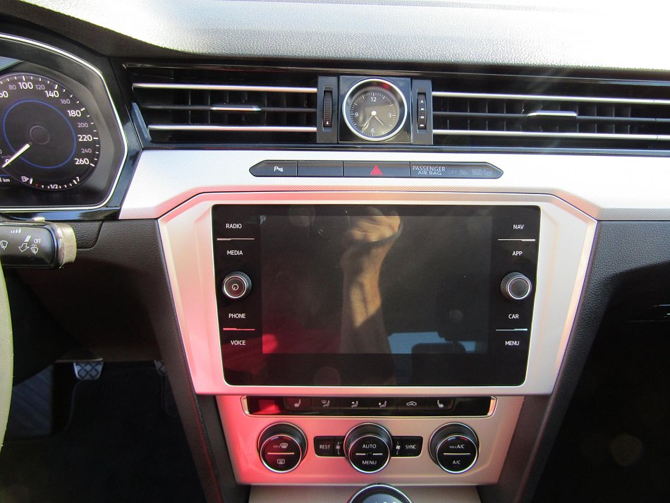 Volkswagen Passat 1.6 TDi Comfortline