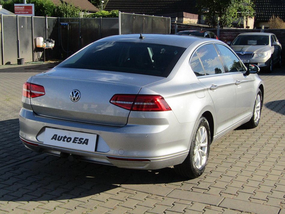 Volkswagen Passat 1.6 TDi Comfortline