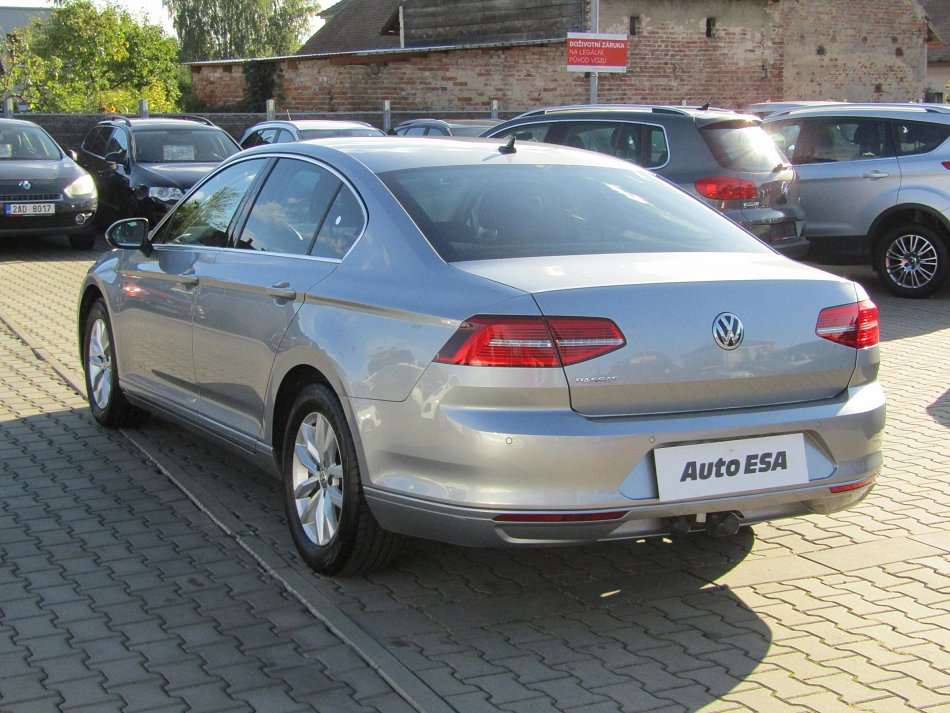 Volkswagen Passat 1.6 TDi Comfortline