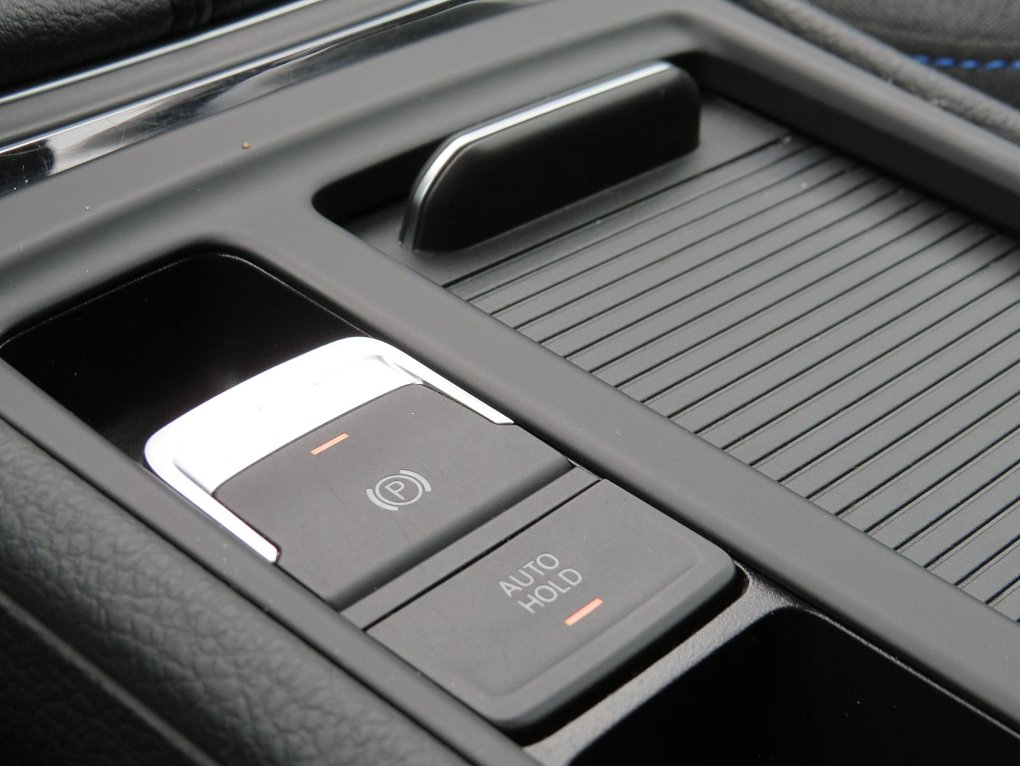 Volkswagen Golf 2.0TDi 