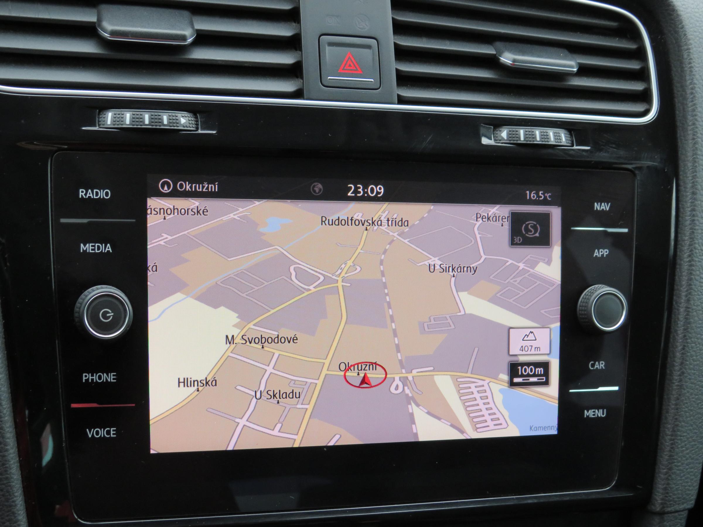 Volkswagen Golf, 2018 - pohled č. 18