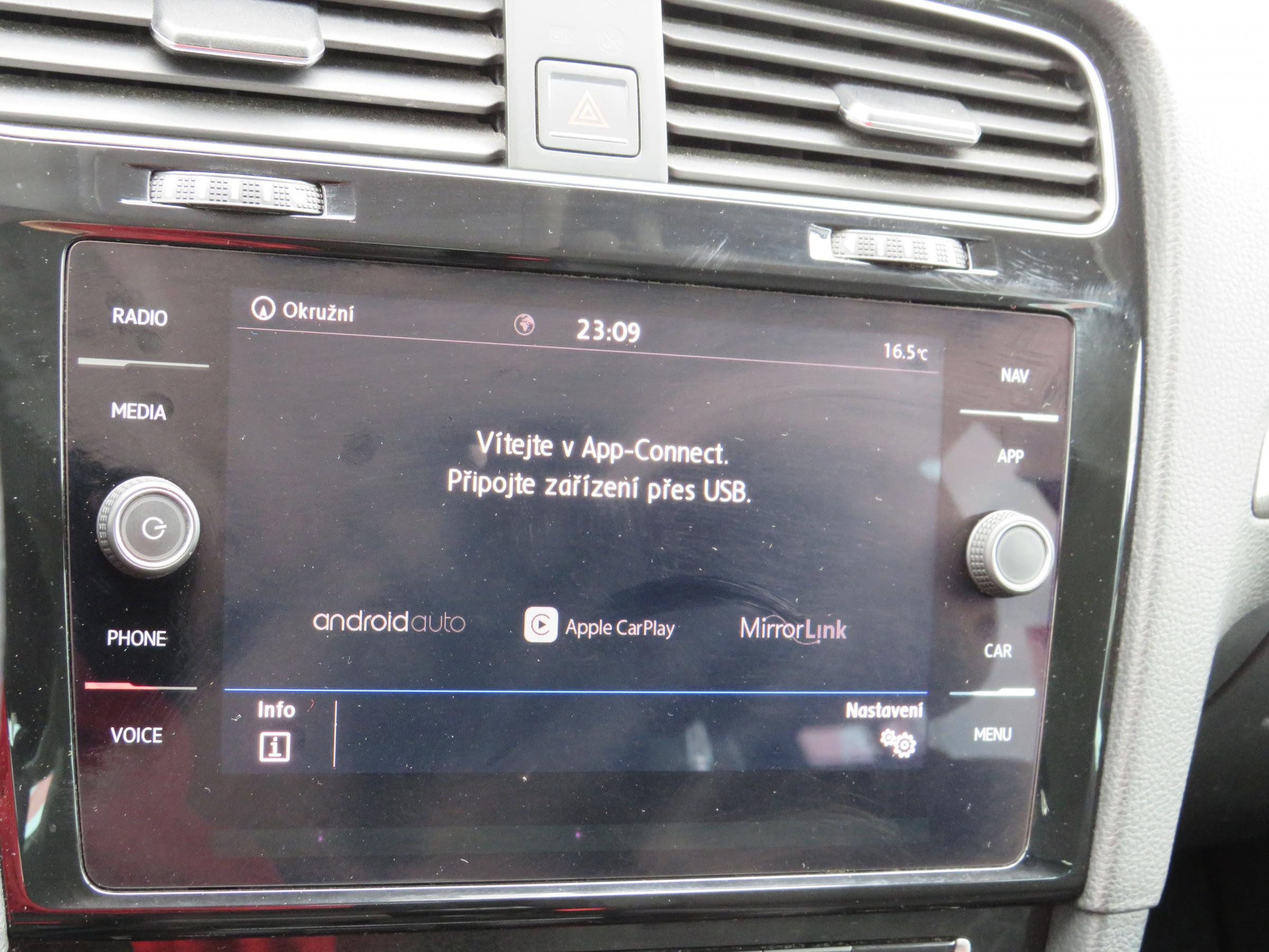 Volkswagen Golf, 2018 - pohled č. 19