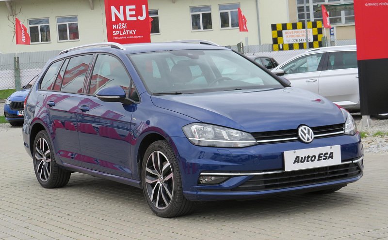 Volkswagen Golf 2.0 TDi 