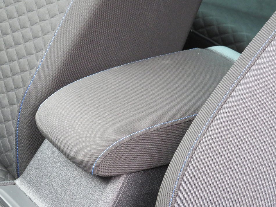 Volkswagen Golf 2.0 TDi 