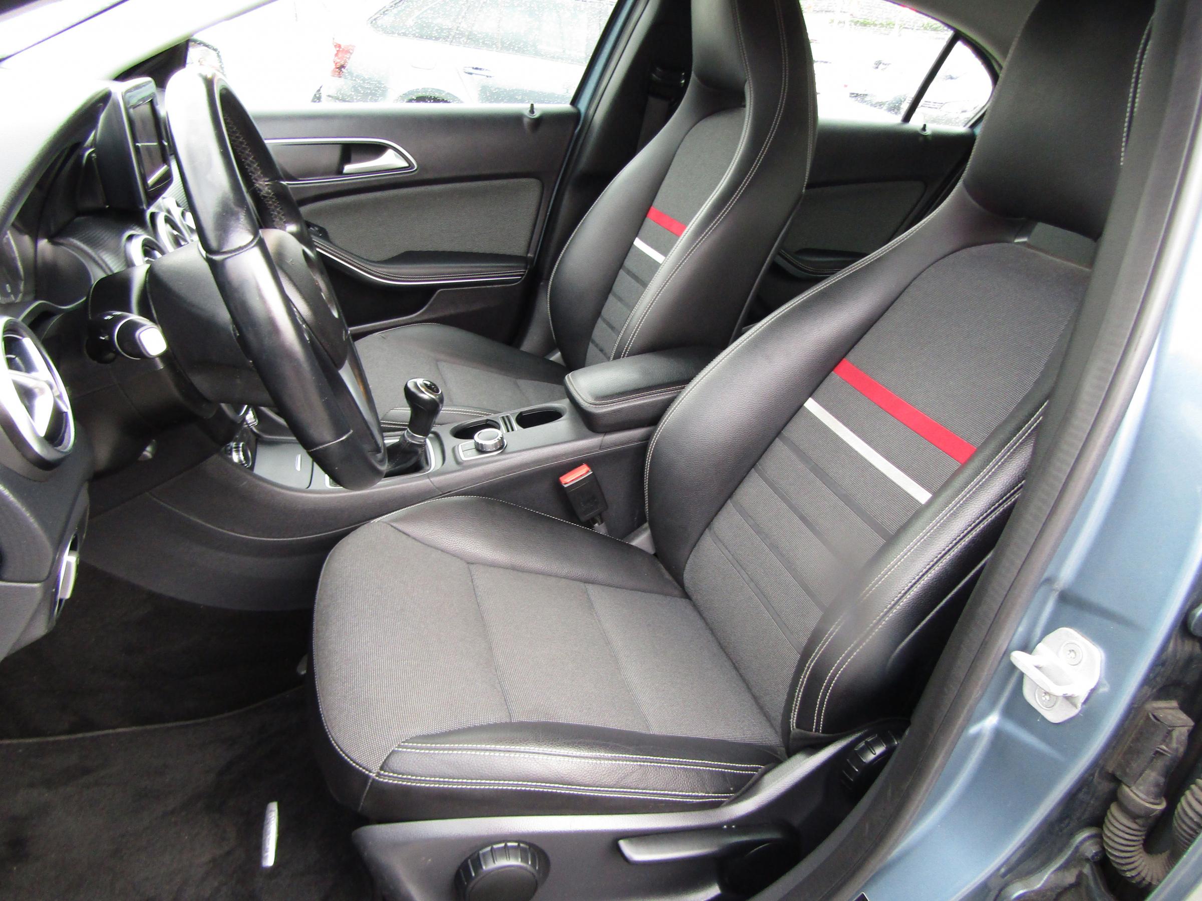 Mercedes-Benz Třída A, 2014 - pohled č. 9