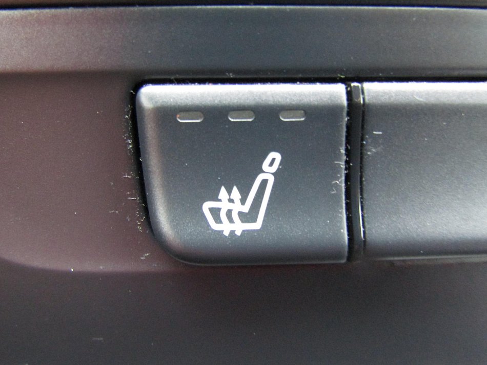 Mercedes-Benz Třída A 1.6i  A180