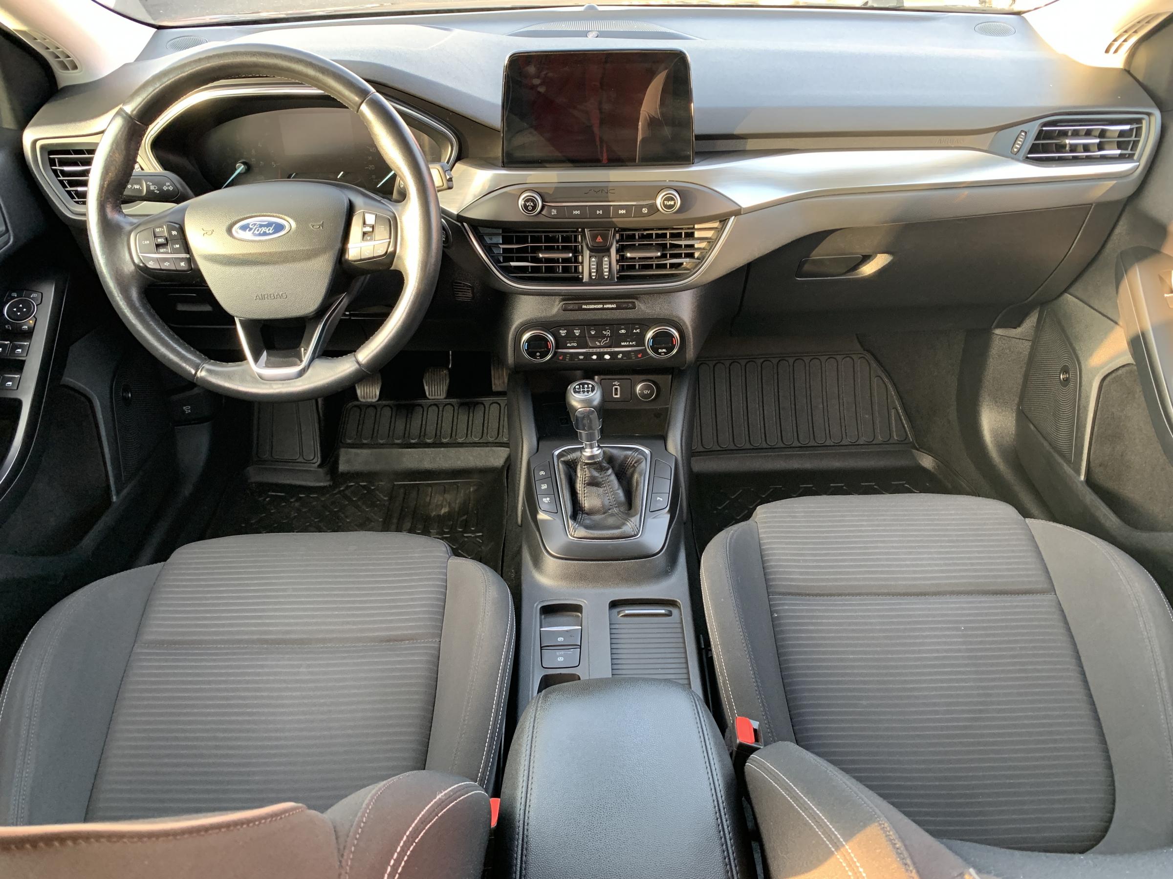 Ford Focus, 2019 - pohled č. 8