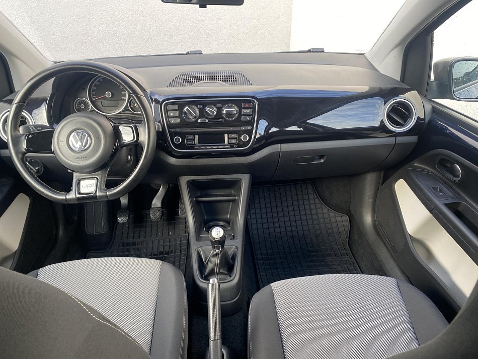 Volkswagen Up! 1.0MPi 