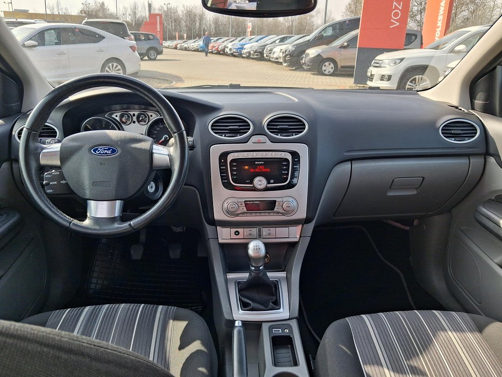 Ford Focus 1.6i 