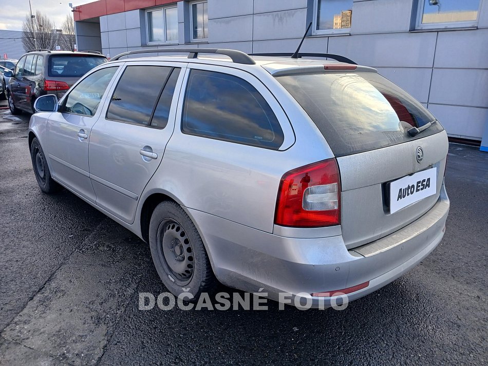 Škoda Octavia II 2.0TDi Elegance